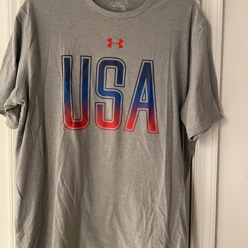 Men’s ss gray tshirt Under Armour
